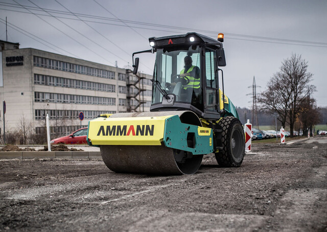 Ammann-Walzenzug-Ars-70-I-Boehrer-Baumaschinen-3